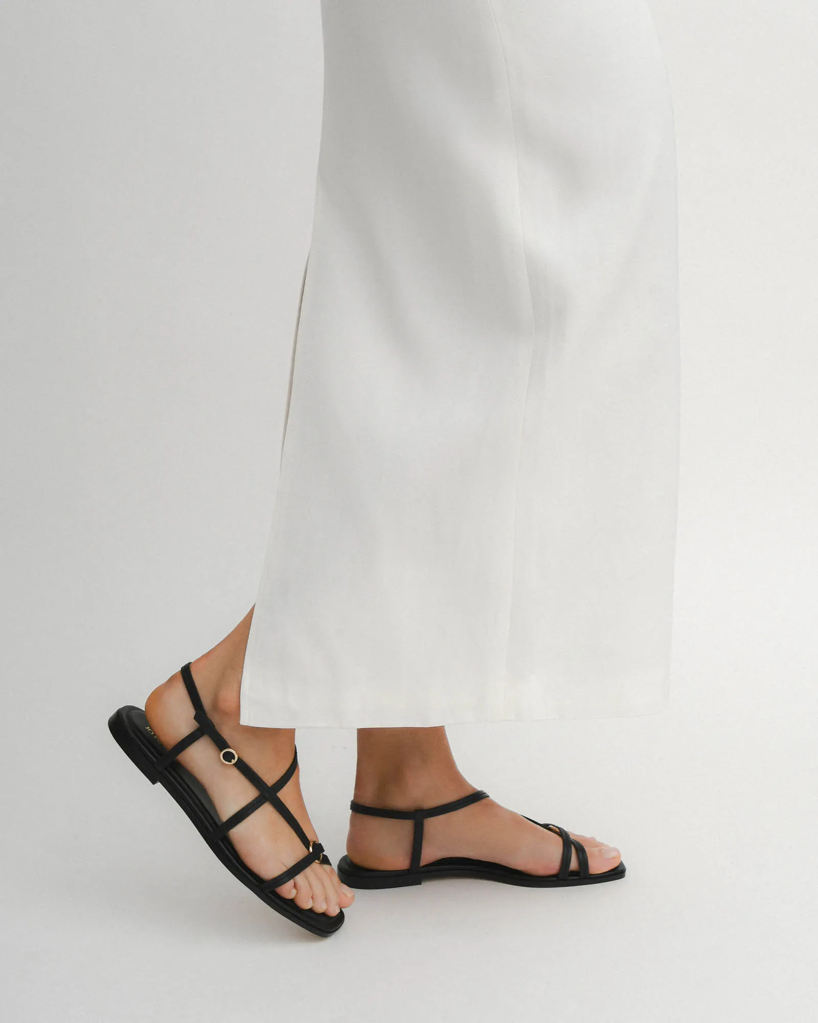 ADDI FLAT SANDALS BLACK LEATHER Jo Mercer