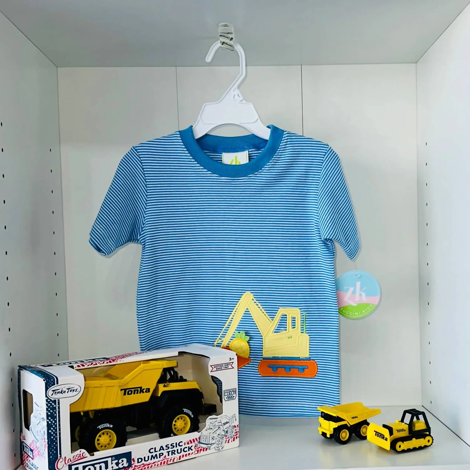 Boy's Pineapple Excavator Tee In Blue