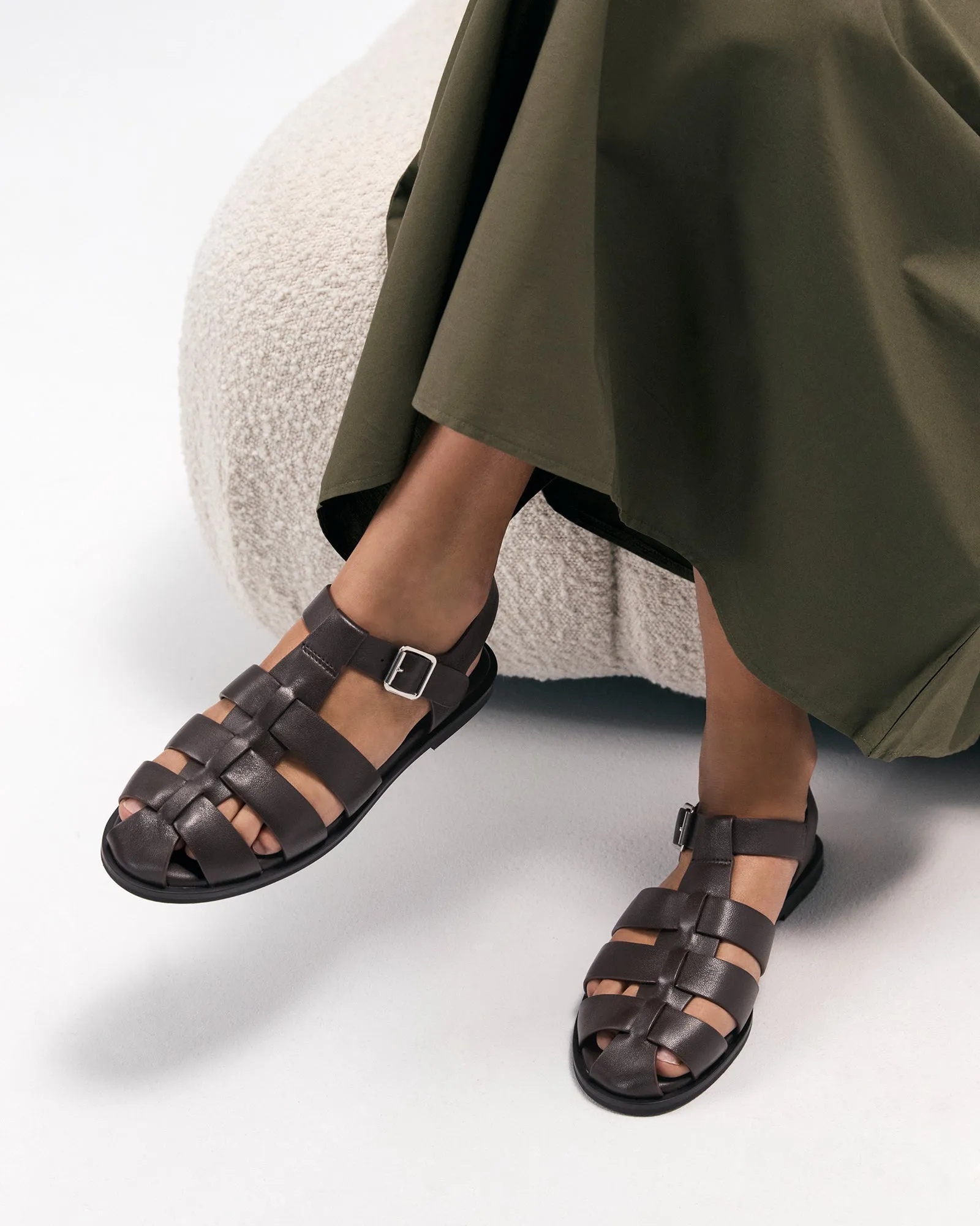 FINN FLAT SANDALS CHOCOLATE LEATHER Jo Mercer