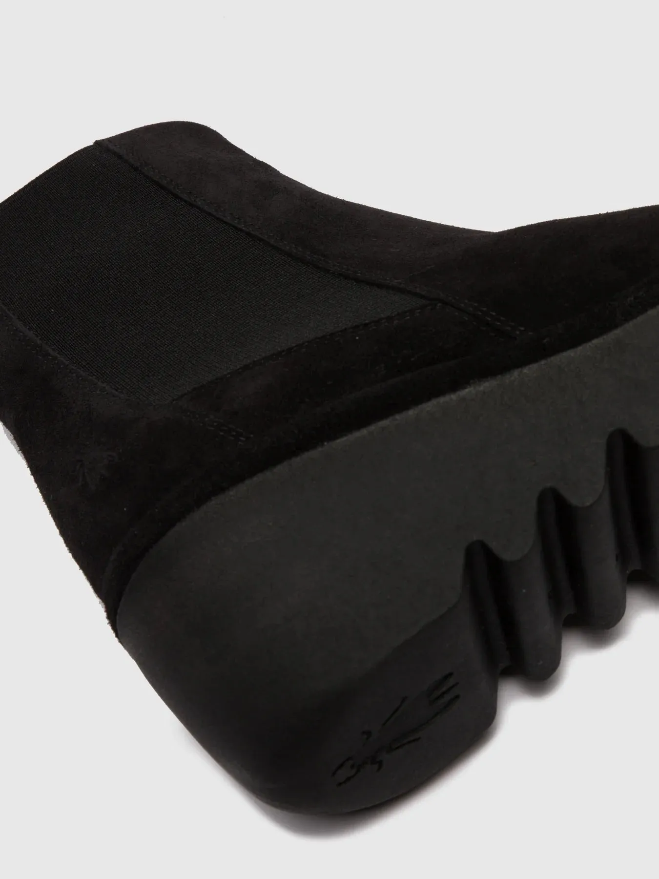 Fly London BAGU233FLY Womens Chelsea Boots Black Suede