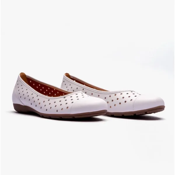 Gabor RUFFLE Womens Leather Ballet Flats White