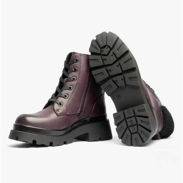 Heavenly Feet AVANTE Womens Lace Ankle Boots Purple