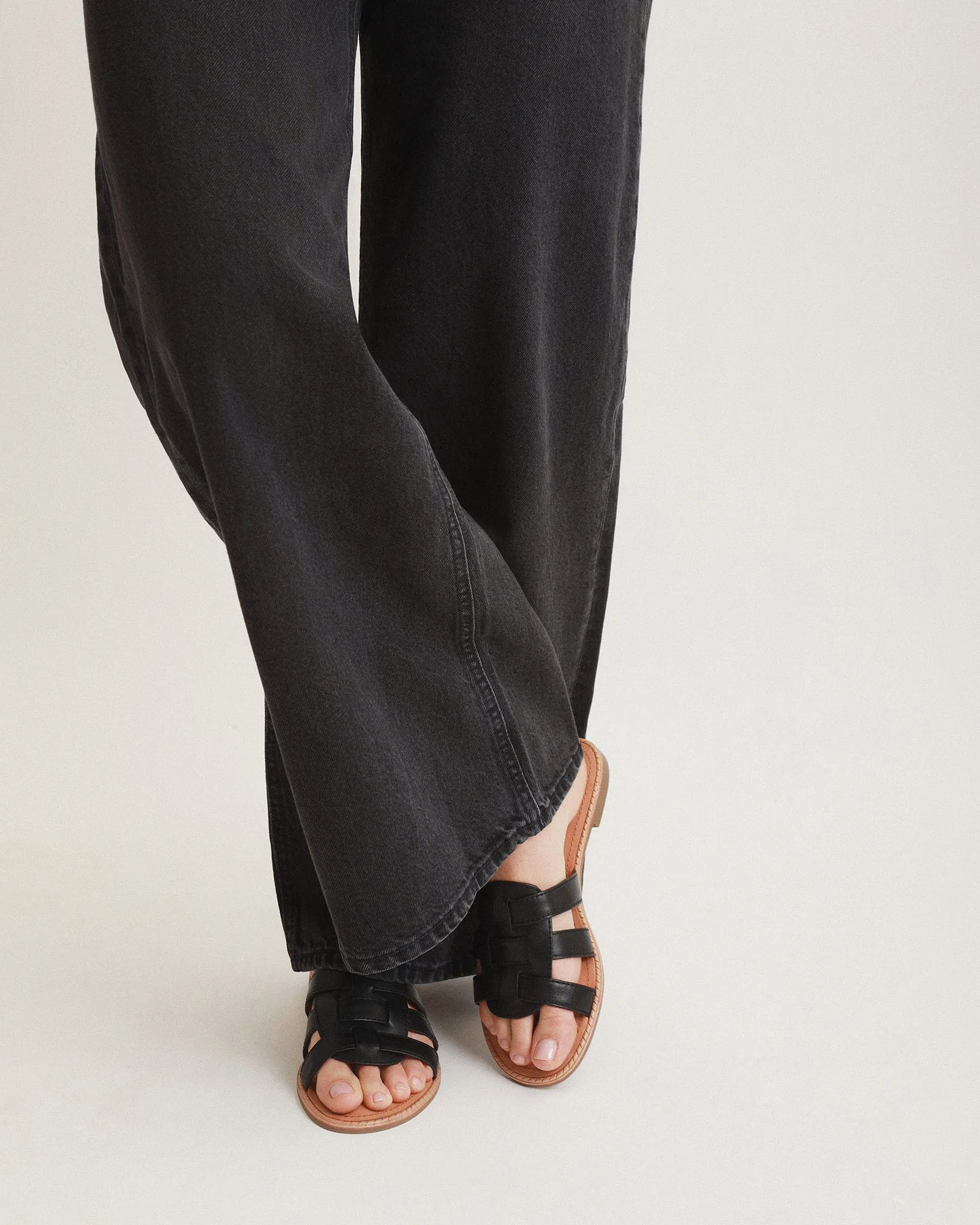 JASPER FLAT SANDALS BLACK LEATHER Jo Mercer