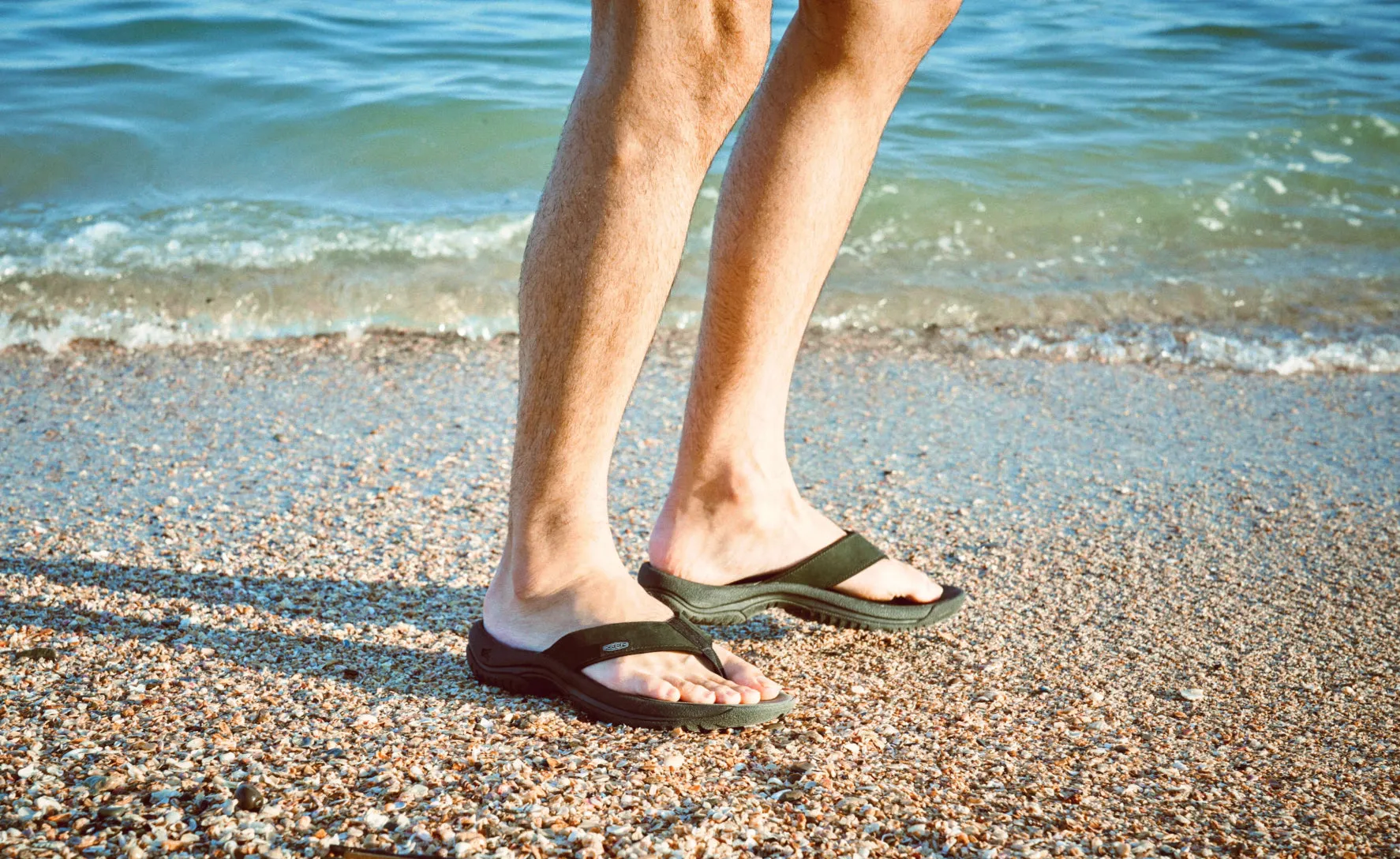 Keen Men's Kona Leather Flip-Flop  |  Martini Olive/Forest Night