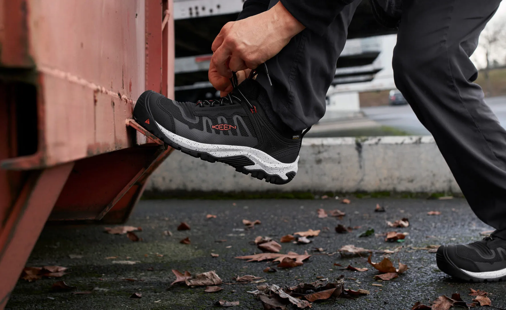Keen Men's Reno Waterproof (Carbon Toe)  |  Brindle/Morel