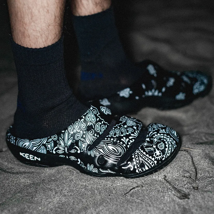 Keen Men's Yogui Arts Clog x Hide and Seek  |  H&S Black