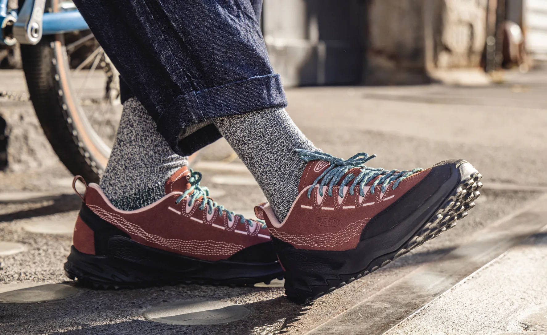 Keen Women's Jasper Zionic Sneaker x Pilgrim Surf   Supply  |  Marron/Adobe Rose