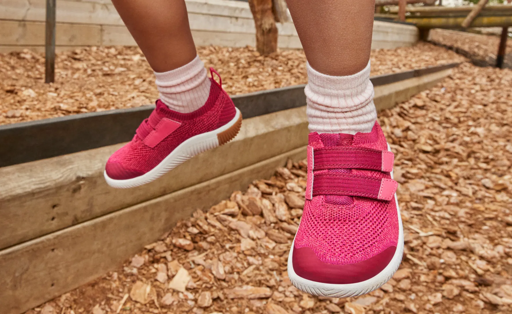 Little Kids' KNX Knit Double Strap  |  Black/Evening Primrose KEEN