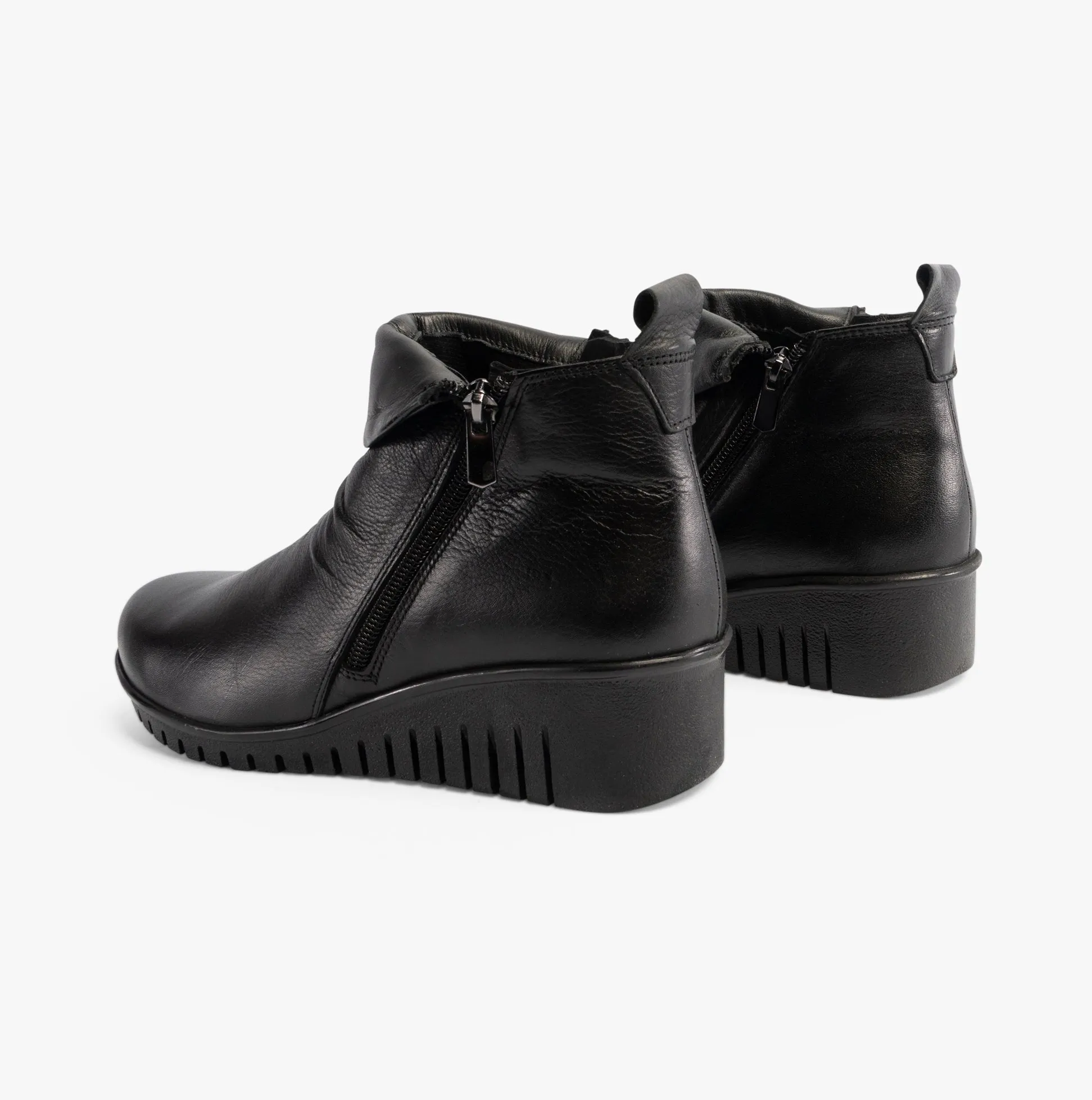 Lotus CORDELIA Womens Boots Black