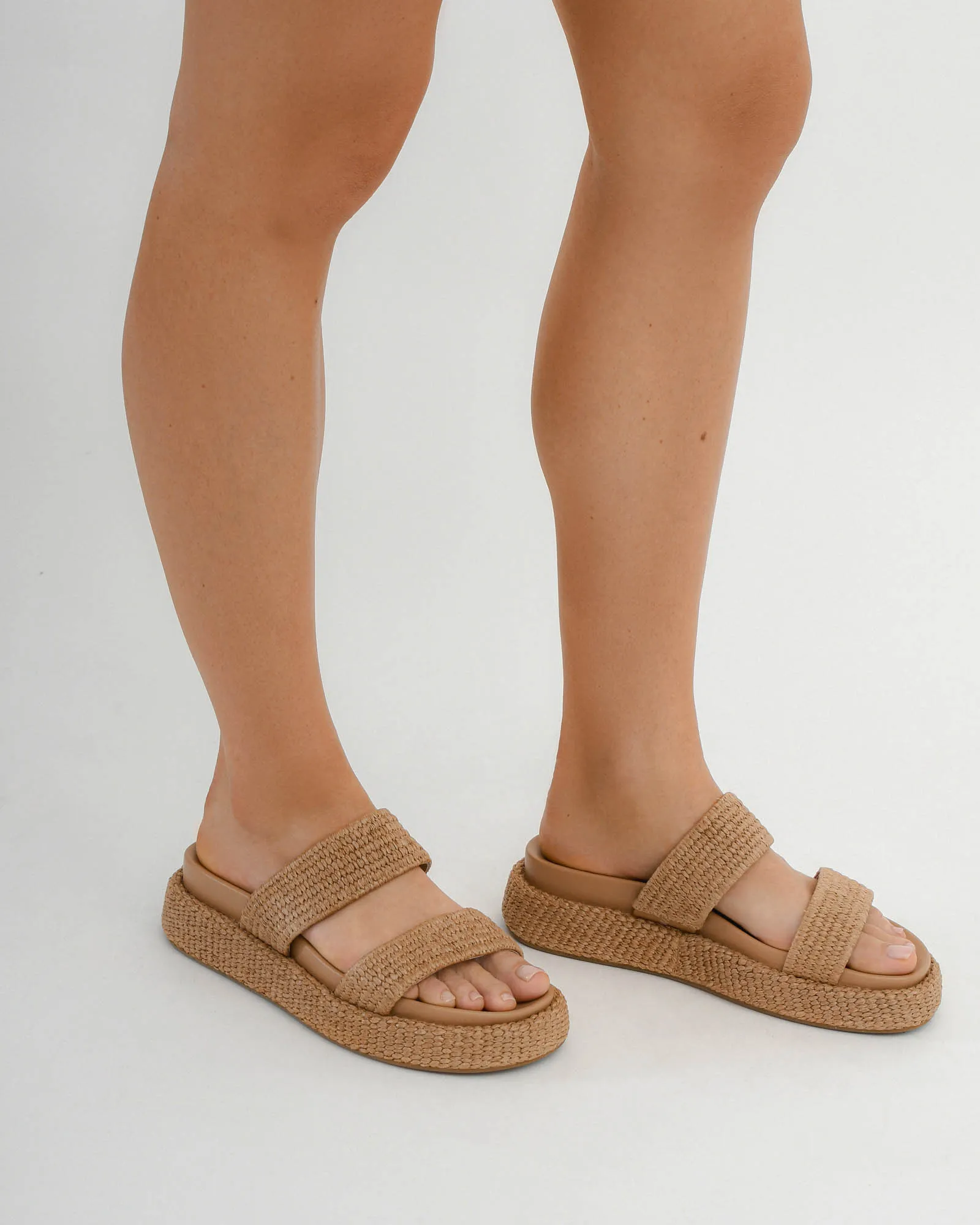 MARCO FLAT SANDALS TAN RAFFIA Jo Mercer