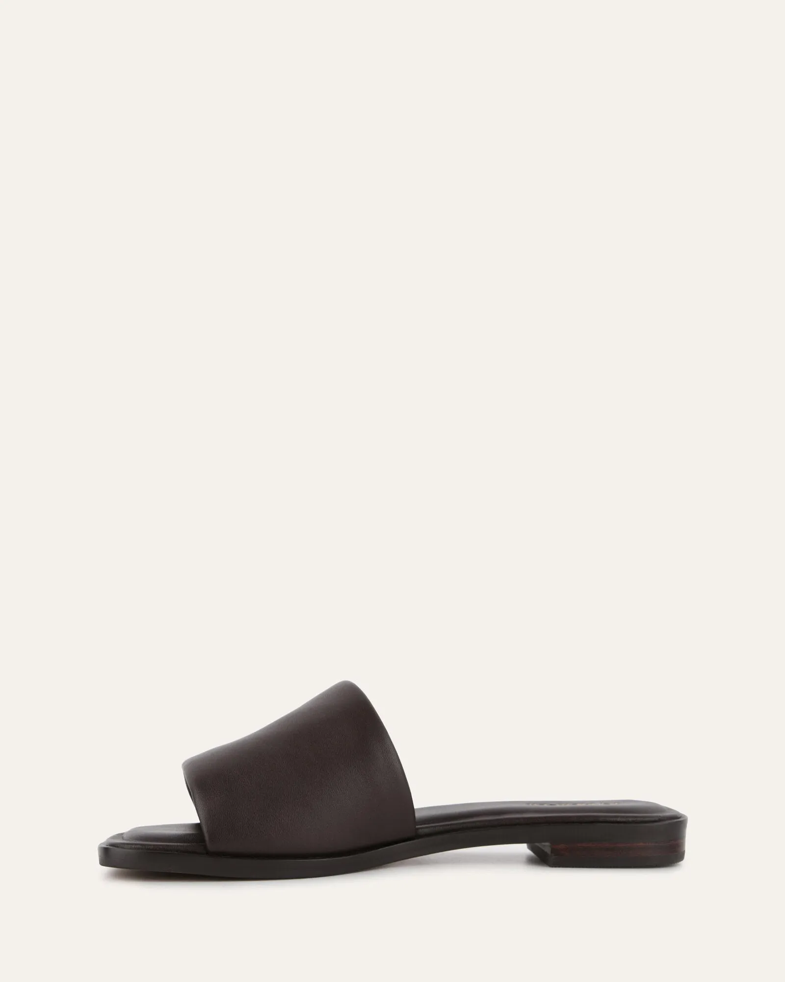 PICASSO FLAT SLIDE CACAO LEATHER Jo Mercer