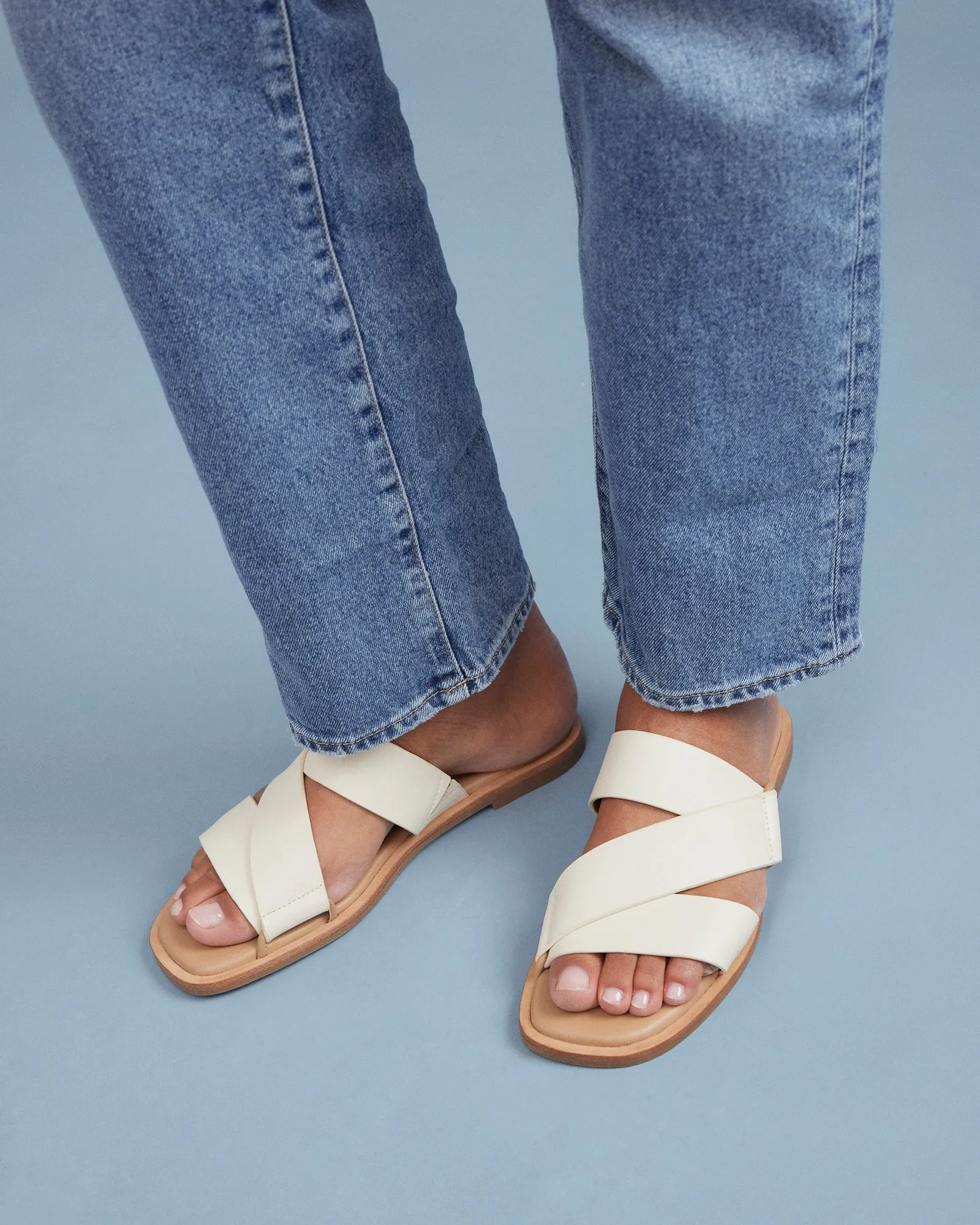SHELBY FLAT SLIDES OFF WHITE LEATHER Jo Mercer