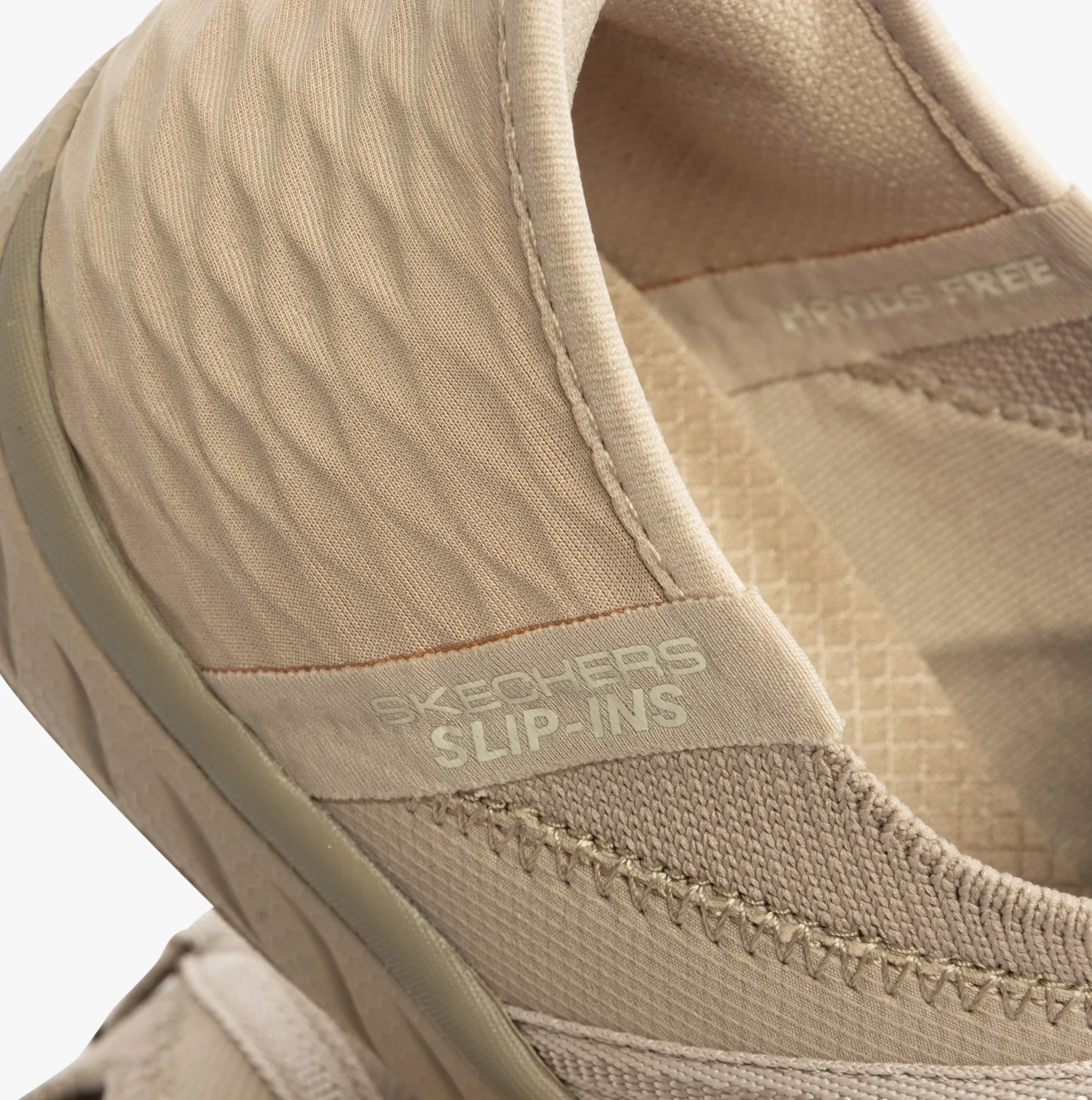 Skechers 100593/TPE BREATHE-EASY - ROLL-WITH-ME Womens Trainers Taupe